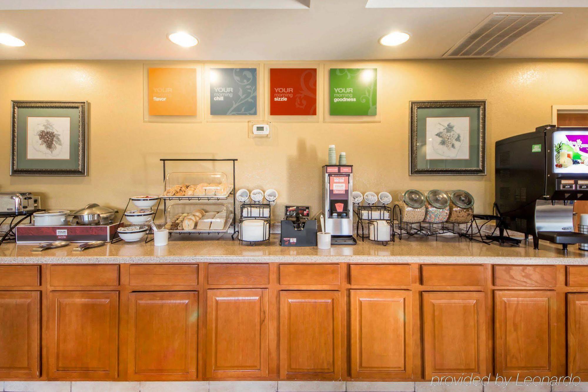 Quality Inn & Suites Midamerica Industrial Park Area Pryor Creek Экстерьер фото